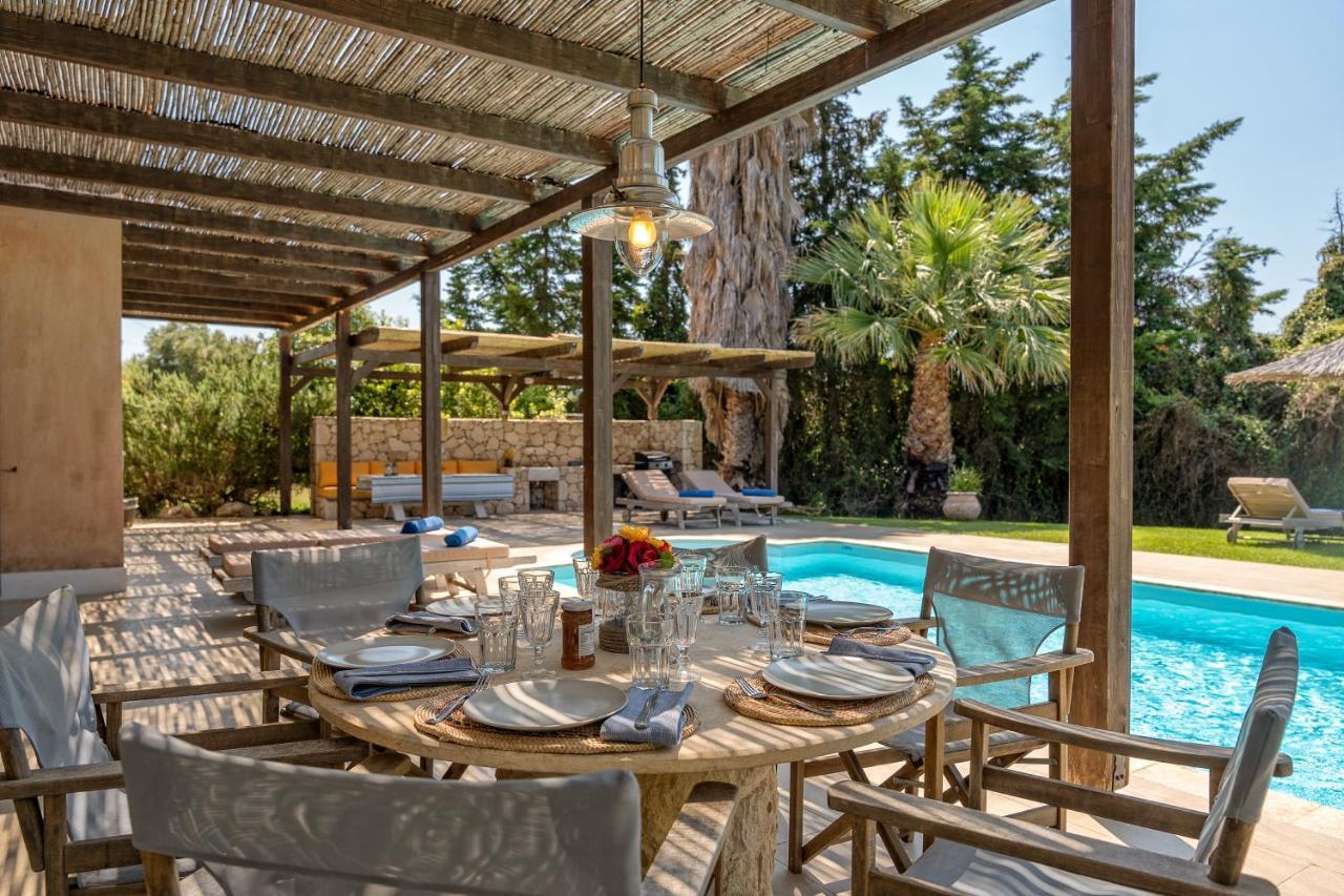 Sunny Villas Klismata Exterior photo
