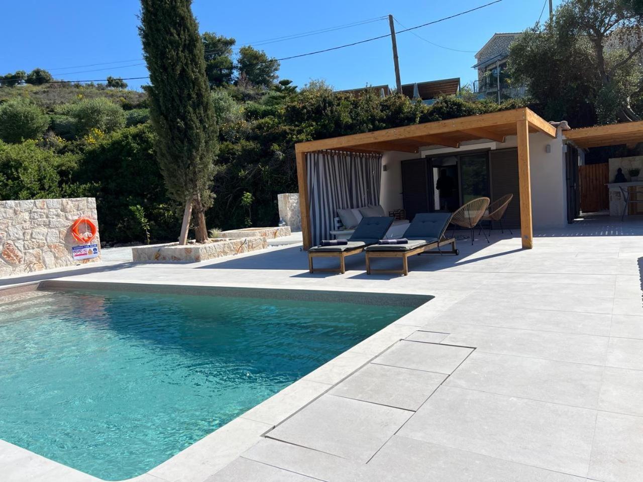 Sunny Villas Klismata Exterior photo